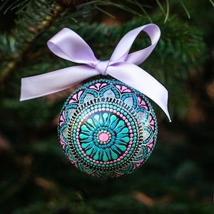 Ornamenti natalizi mandala blu, palline dipinte a mano, decorazioni natalizie, ornamenti unici
