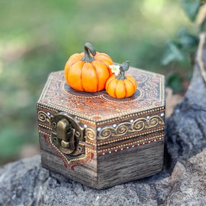 Witchy fall jewelry box with pumpkins, Hexagon keepsake box for trinkets, Thanksgiving Gift Idea
