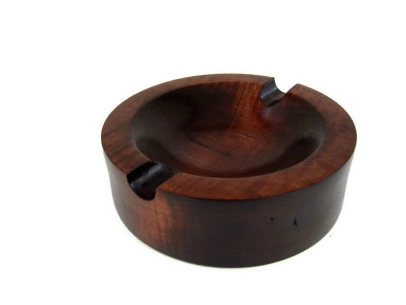 Walnut Cigar Ashtray Round Cigar Ashtray Gift for Smoker Etsy