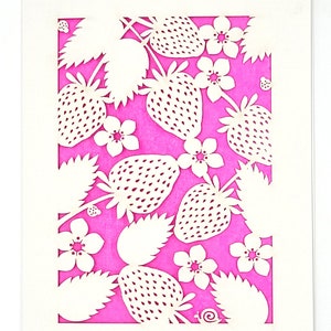 Fresas dulces, tarjeta de felicitación cortada con láser, Para decir hola, alegría de verano, fruta fresca, caracol diminuto, mariquita dulce