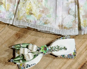 Handmade Lily of the Valley Pet Hair Clip, Rhinestone Embroidered Dog Hair Bow, White Floral Bow Barrette for Cats Dogs