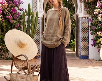 Bohemian Zen-style long cotton-linen top; a loose, breathable, and casual cotton-linen shirt—perfect for everyday wear and relaxing at home.