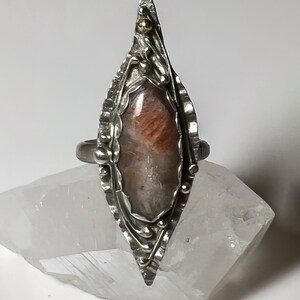 Silver sunstone ring size 9, Artisan Crafted Silver Sunstone Ring, One of a Kind Sunstone Ring bild 2