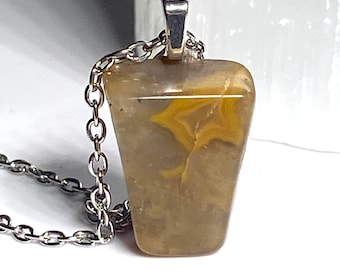 Yellow Kentucky agate necklace