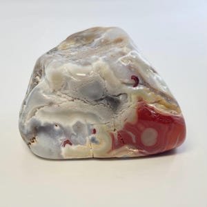 Red and white tumbled Kentucky agate from Estill County