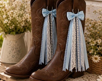Blauwe kanten strikjes voor laarzen, kwastjes van geruit lint met parelmoerachtige kralen, accessoires voor cowboylaarzen voor countryconcerten en bruiloften, cadeau voor haar