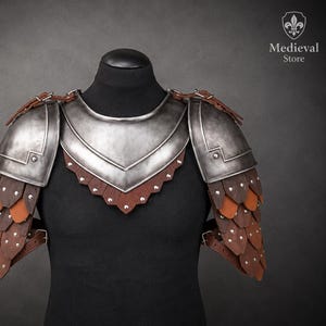 Medieval knight Shoulder Armor Pair of pauldrons gorget sca larp Coustume