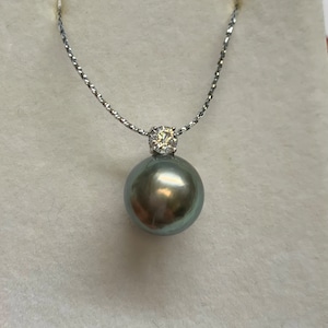 18K White Gold 11.6 mm Round Tahitian Pearl Pendant, Pendant Only. Tahitian Cultured pearl, 100523-2