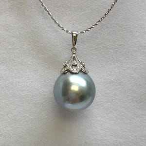 18K White Gold 12.8 mm Rare Silver Tone, Tear Drop Tahitian Pearl Pendant, Pendant Only. Tahitian Cultured pearl, 020225-6