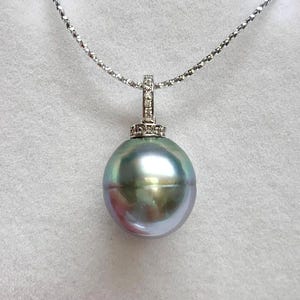 14K White Gold 12.6 mm Rare Multi Tone, Tear Drop/Baroque Tahitian Pearl clip-on Pendant, Pendant Only. Tahitian Cultured pearl, 061925-1