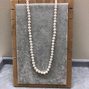7-8 mm white freshwater cultured pearls -22 inches- Wholesale price- Sold by strand