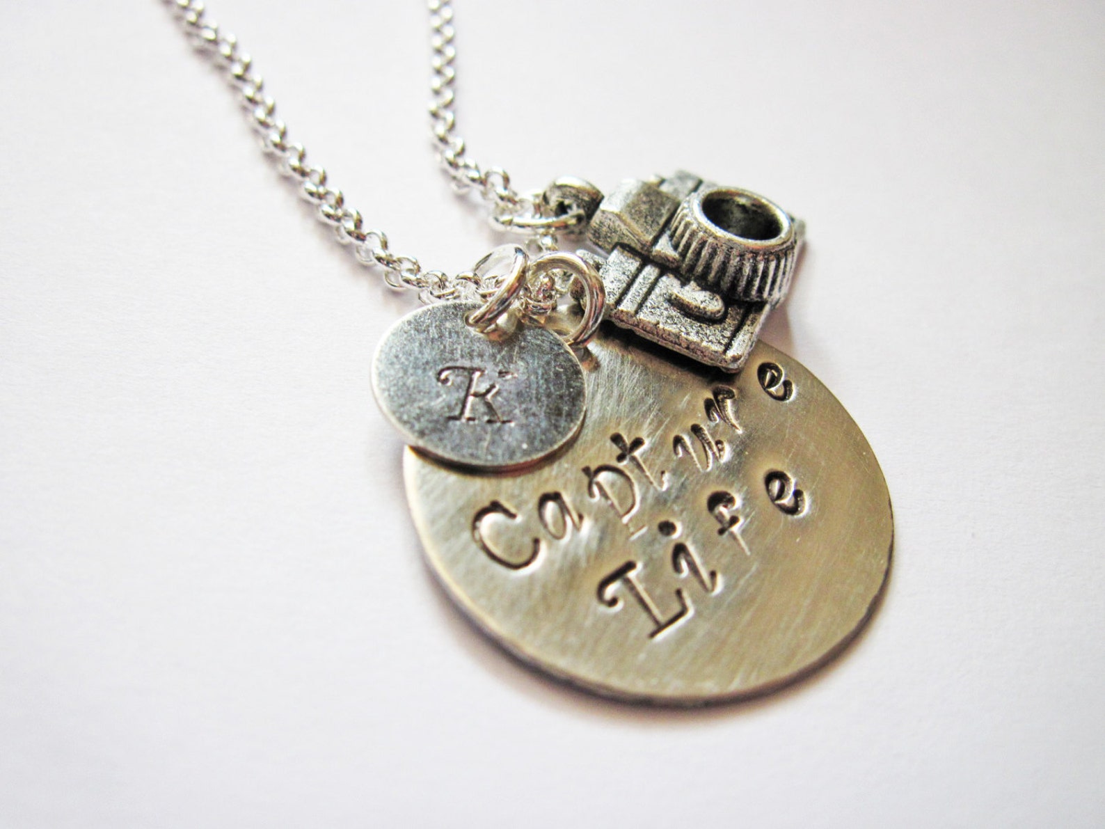Personalized Camera Necklace Initial Necklace Photography - Etsy