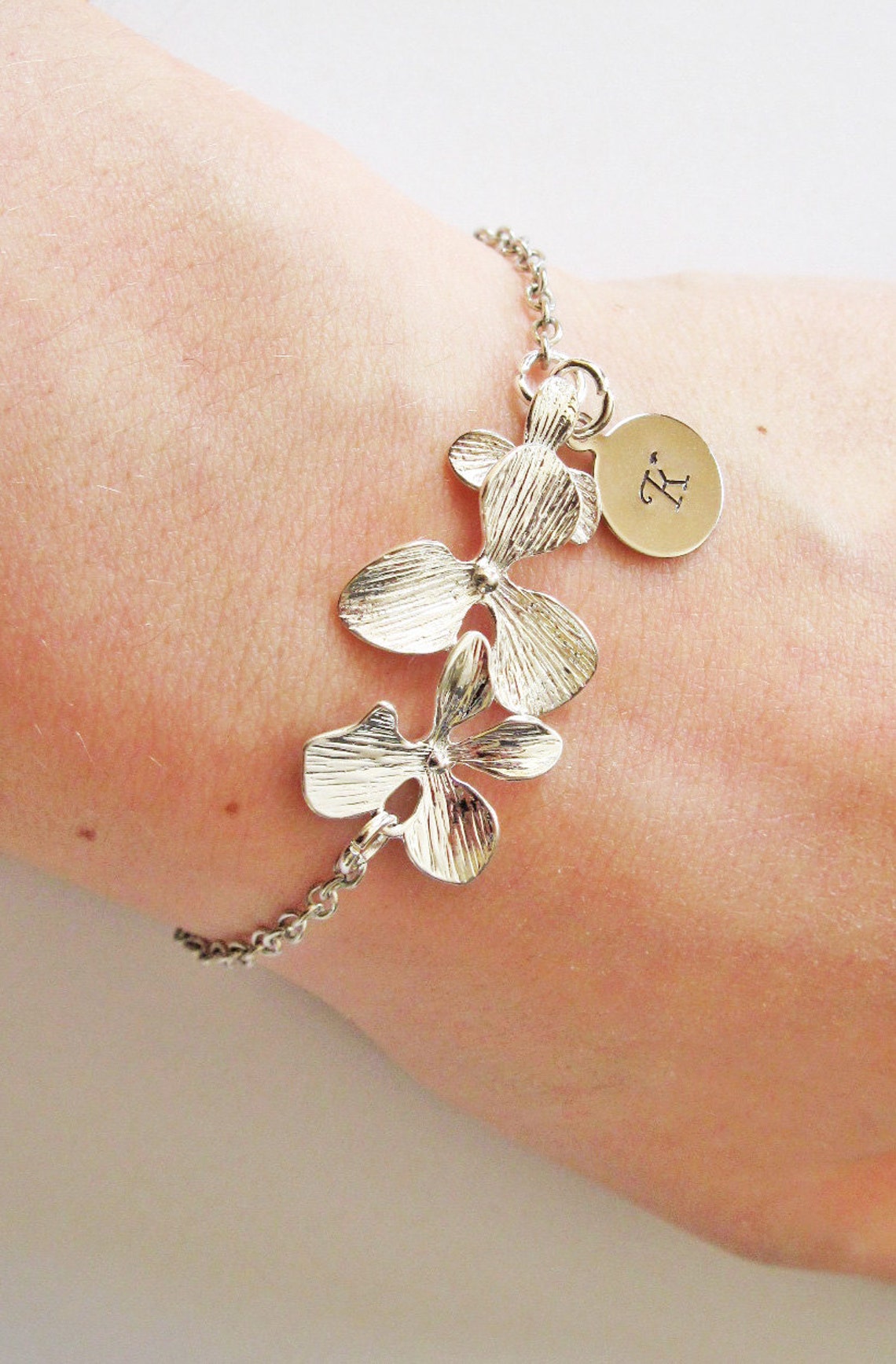 Set of 4 Bridesmaid Bracelets Orchid Flower Initial Etsy