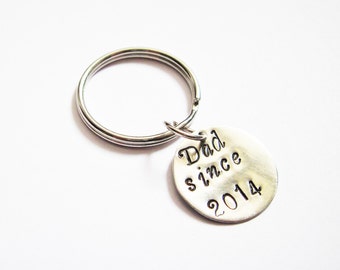 Dad since keychain, Father's day keychain, dog tag Keychain Personalized Keychain Metal Keychain Hand Stamped, fathers day gift idea new dad