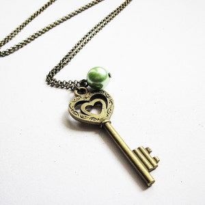 ブレスレット LESS IS MORE Onyx Antique Key Necklace il_fullxfull.2967193710_l3b5.jpg