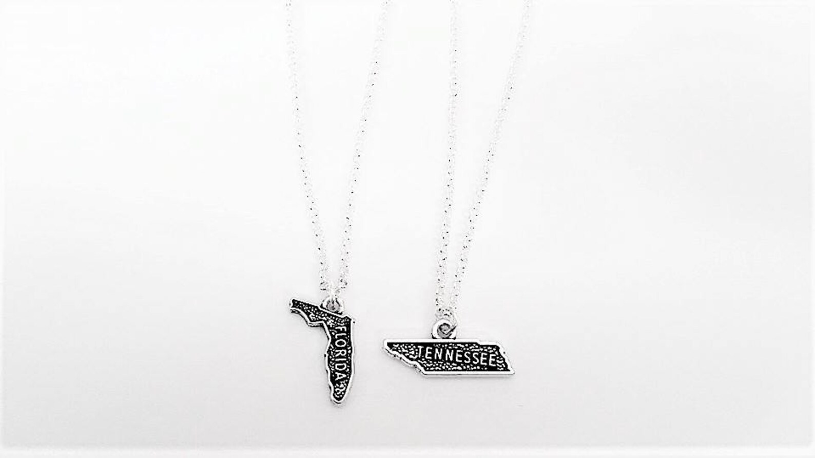 2 Best Friends Necklaces Personalized State Necklace State Etsy