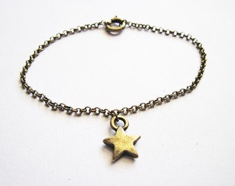 Star Bracelet, Star Jewelry, Antique Bronze Star Bracelet, Simple Bracelet, Everyday wear, Simple Charm Bracelet, Brass Bracelet, Brown