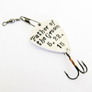 Father of the Groom Fishing Lure, Personalized Wedding Gift, Father Gift, Personalized Dad Gift, Personalized Fishing Lure, Outdoors