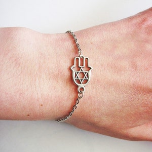 Silver Hamsa Bracelet, Hamsa charm, Hamsa jewelry, Jewish Jewelry, Jewish Bracelet, Custom size bracelet, Yoga Bracelet