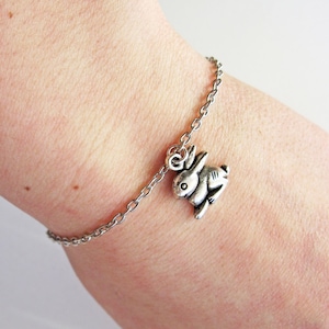 rabbit bracelet, bunny bracelet, silver rabbit bracelet, rabbit jewelry minimalist jewelry, dainty bracelet, animal jewelry, cute bracelet