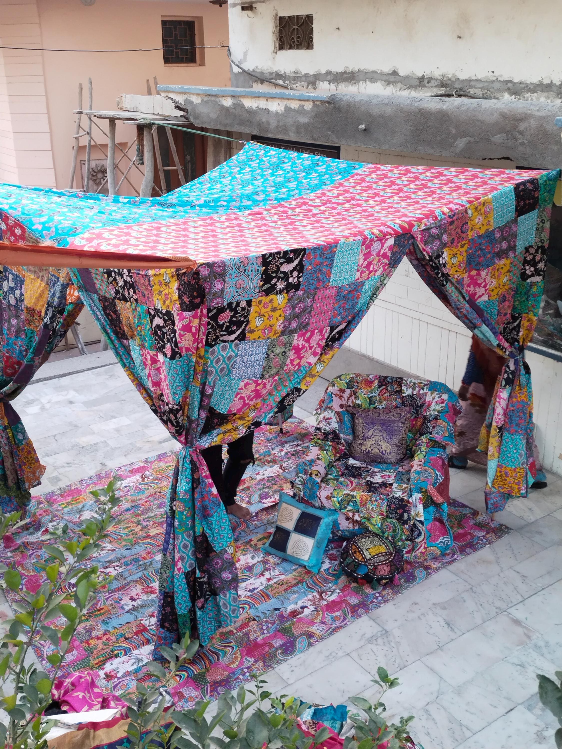 Boho hanging tent - Bed canopy - Indian Assorted Cotton Baldachin bohemian bedroom - meditation