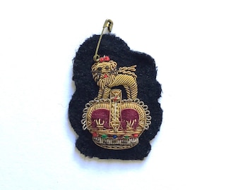 Regal Lion Crown Insignia Uniform Decoration Bling