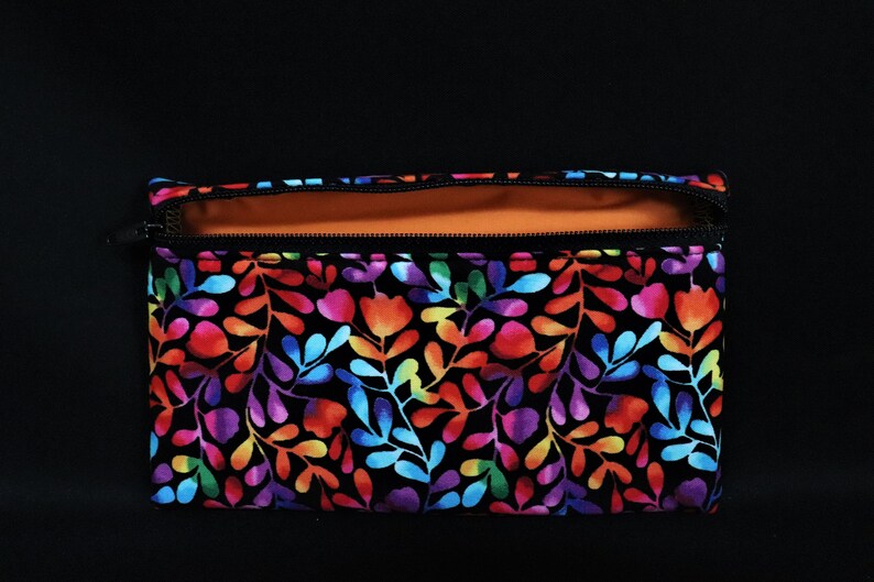 Large Pouch Rainbow leaf print cotton
