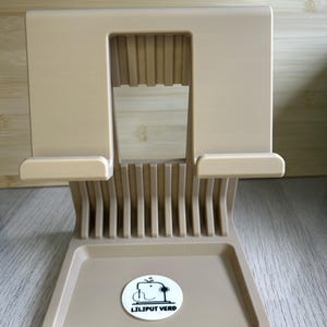Tablet and eReader Stand | 3D Printed Desk Holder | Custom Color | Compatible with iPad, Kindle, Kobo and Samsung Galaxy Tab