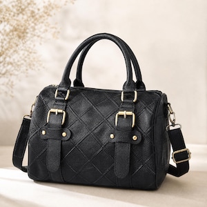 Artistic Patchwork Boston Elegant Genuine Leather Shoulder Bag Chic Diamond Crossbody Handbag Modern Duffle Purse Sleek Unique Travel Pack