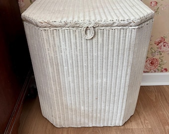 Vintage White Wicker Laundry Basket