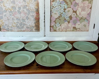 Six Green Beryl Tea Plates