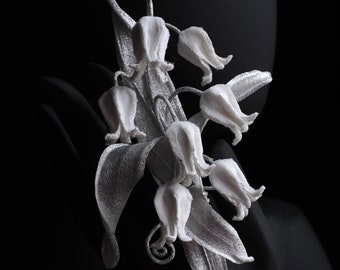 ready to ship VELVET BELLS BROOCH, white and silver flower corsage, winter wedding, white velvet flowers, textile jewellery gift