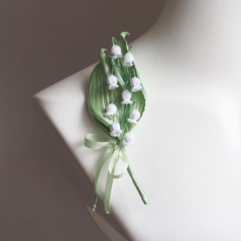 klaar voor verzending katoenen LELIETJE- VAN VALLEN BROCHE, katoencadeau voor haar, stoffen lelietje-van-dalenhuwelijk, lelietje-van-dalencorsage afbeelding 1