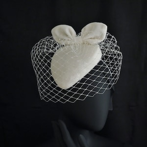 Velvet bridal hugger hat, ivory wedding hat, velvet cocktail hat, veil hat, bow hat, ivoty bridal fascinator