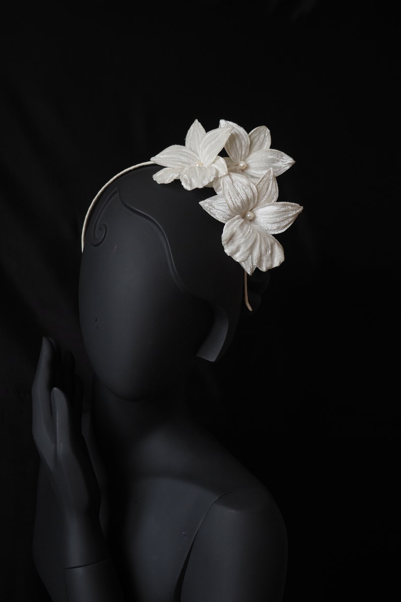 ready to ship VELVET ORCHID HEADPIECE, bridal floral headpiece, orchid bridal fascinator, ivory velvet and pearl orchid wedding headdress image 2