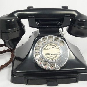 Art Deco British Vintage Pyramid Bakelite Telephone with ringing bell