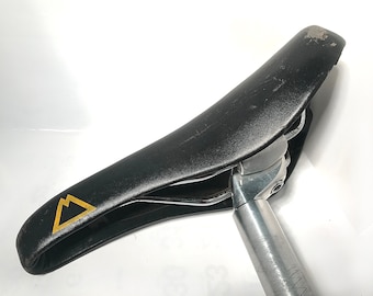 Vintage Gary Fisher Avocet Saddle & Kalloy Silver Seat Post (26.8) Clamp - Made in Taiwan - Mountain Bike Touring Cycling Parts Restoration