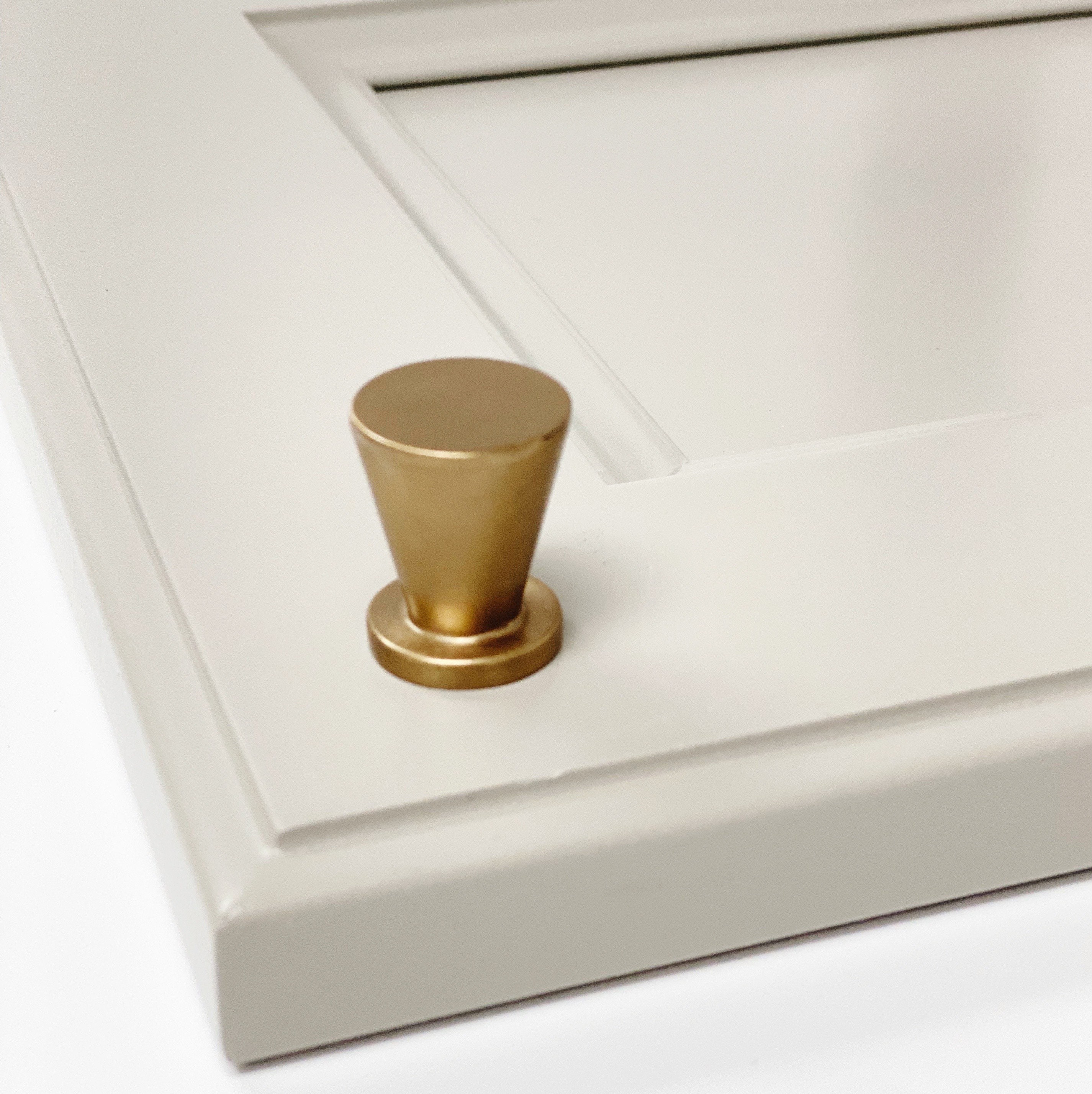 Champagne Bronze Holt No. 1 Backplate Knobs and Drawer Pulls