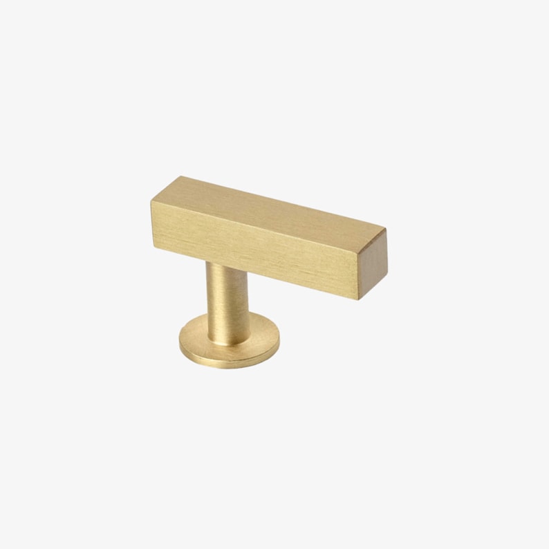 brass pulls and knobs brass pulls and knobs