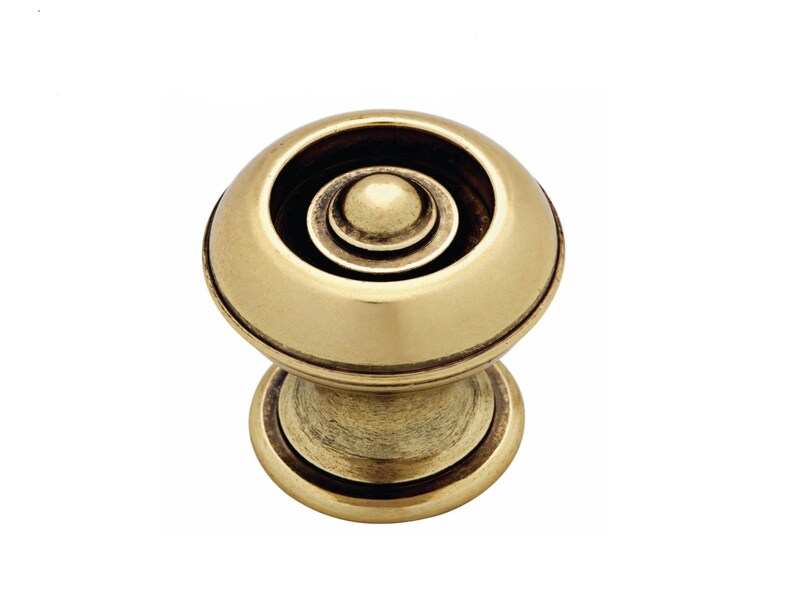 Reeded Antique Brass Cabinet Knob Pull Kitchen Cupboard Image 0