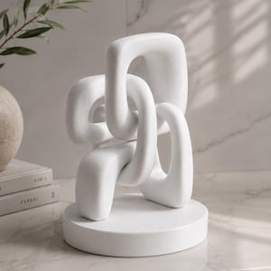 Abstract Chain Link Statue, Minimalist Knot Sculpture, Japandi Home Decor, Modern Coffee Table Centerpiece, Aesthetic Shelf Accent