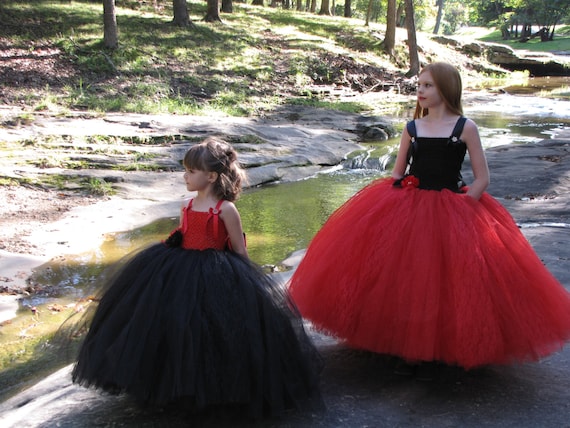 red and black dress girls