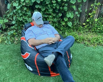 Finally!  A bean bag chair for the more "Seasoned" Bears Fan!