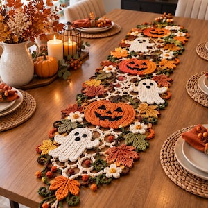 Halloween-virkad bordslöpare i PDF-format, pumpa- och spökhöstdekoration