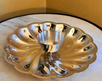 Vintage Silverplate Chip and Dip Server • Scalloped Luxe Snack Serving Set • Mid Century Entertaining Tray • Party Serveware • Hostess Gift