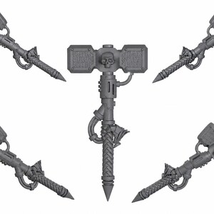 Puede incluir: Cinco martillos de guerra grises estilizados. Cada martillo tiene una cabeza de doble cara con un emblema de calavera, un mango texturizado y un extremo puntiagudo. Diseñados para juegos de mesa, con un diseño detallado y estilizado.