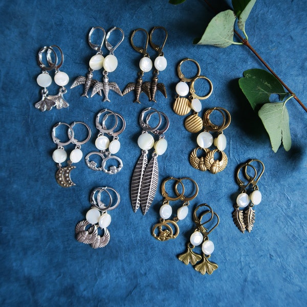 petites boucles d'oreilles aux boutons de nacre