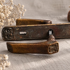 Paire de poignées de porte vintage en laiton | Style Art nouveau | Quincaillerie de porte ancienne