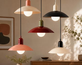Lampada a sospensione scandinava moderna, lampada a sospensione in metallo colorato, illuminazione per isola cucina
