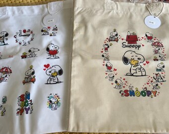 Sac fourre-tout inspiré de Snoopy, deux styles et deux couleurs disponibles